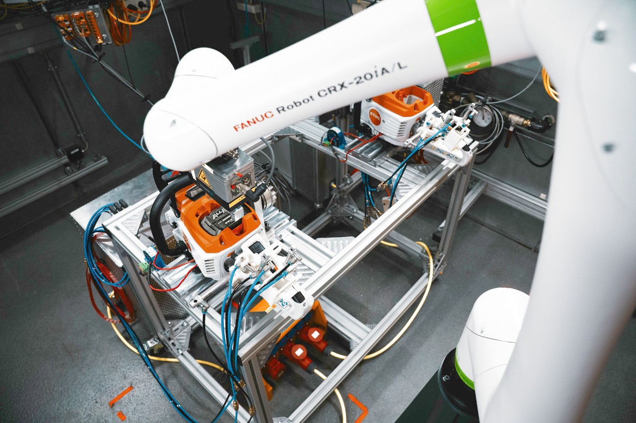 Тест на цикъла на зареждане на батерията STIHL ALLPRO 300.0 P(C)