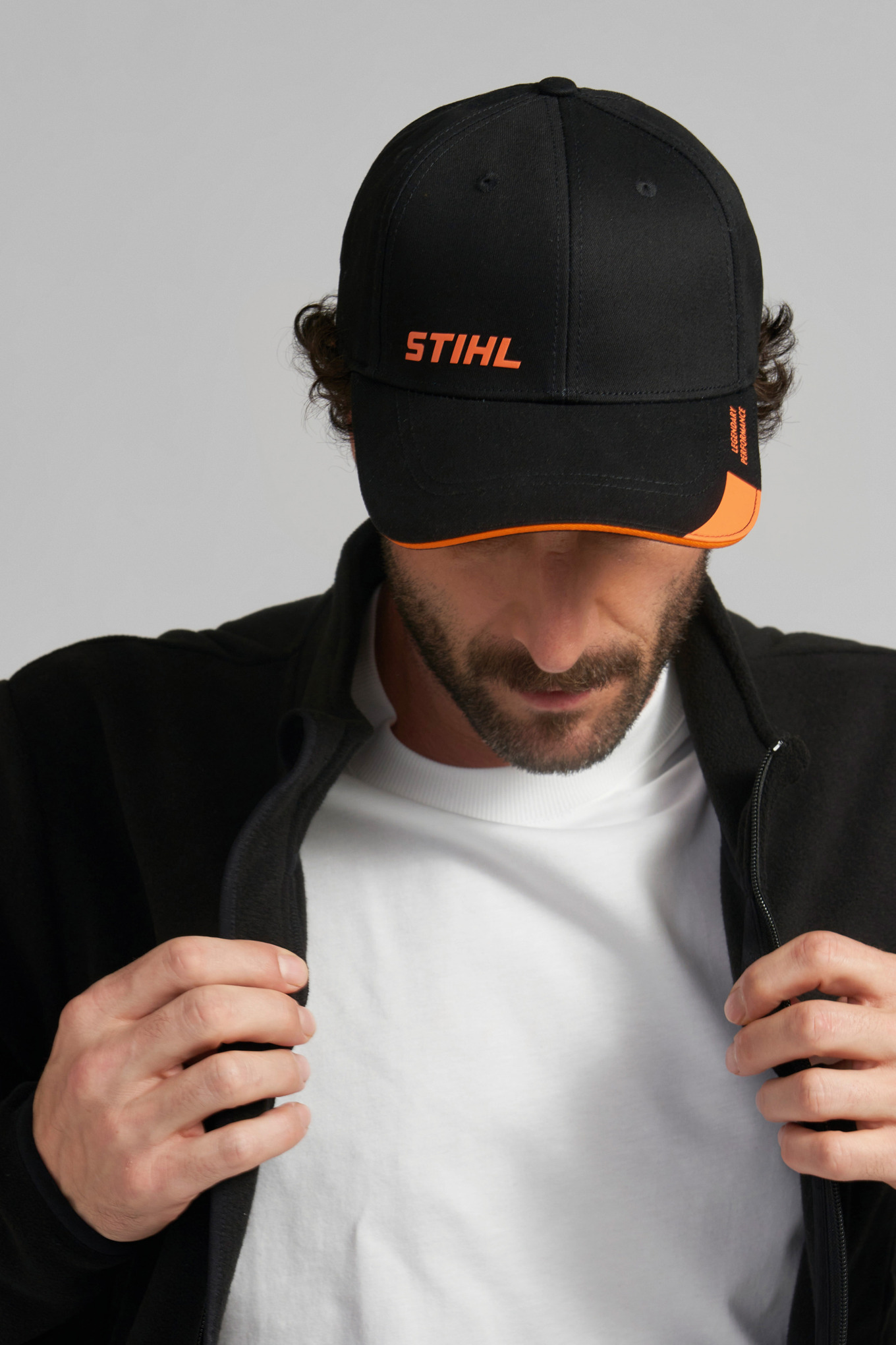 Шапка "LOGO", черна