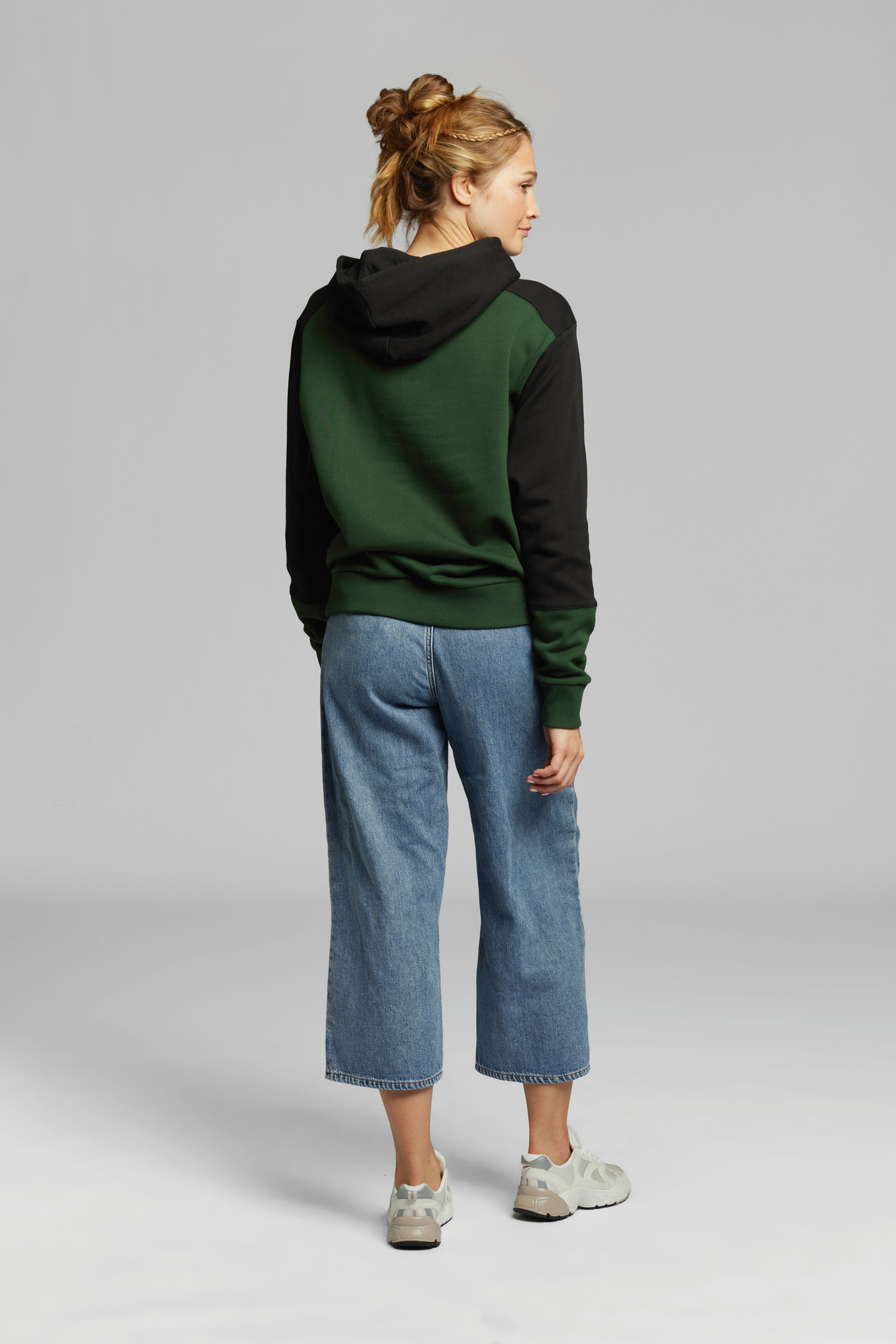Суитчър "COLOURBLOCK POCKET", зелен